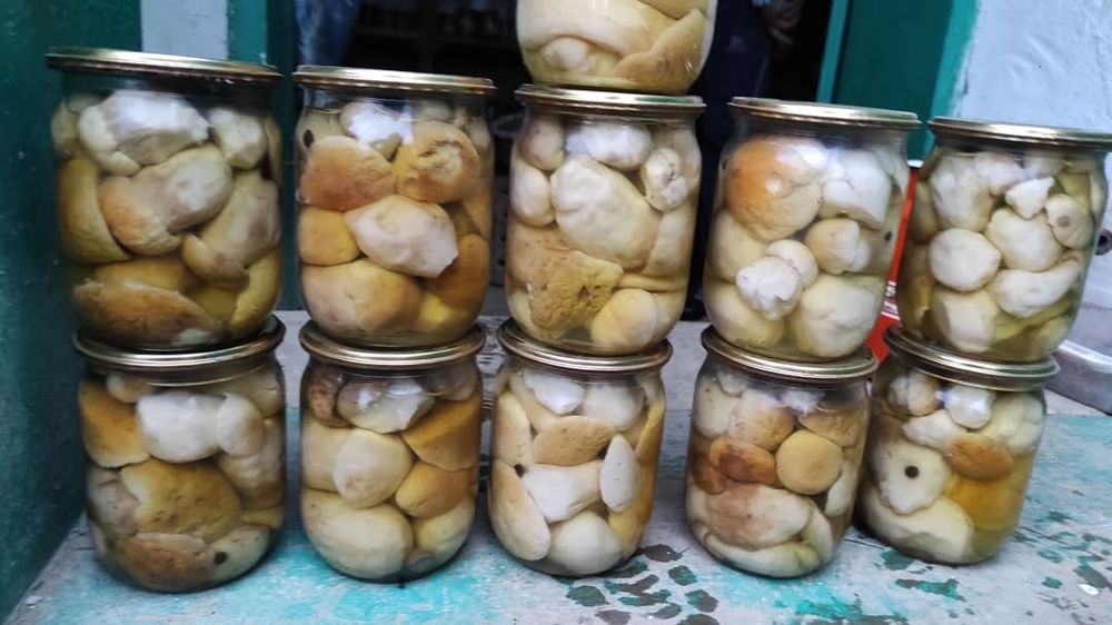 Гриби білі мариновані