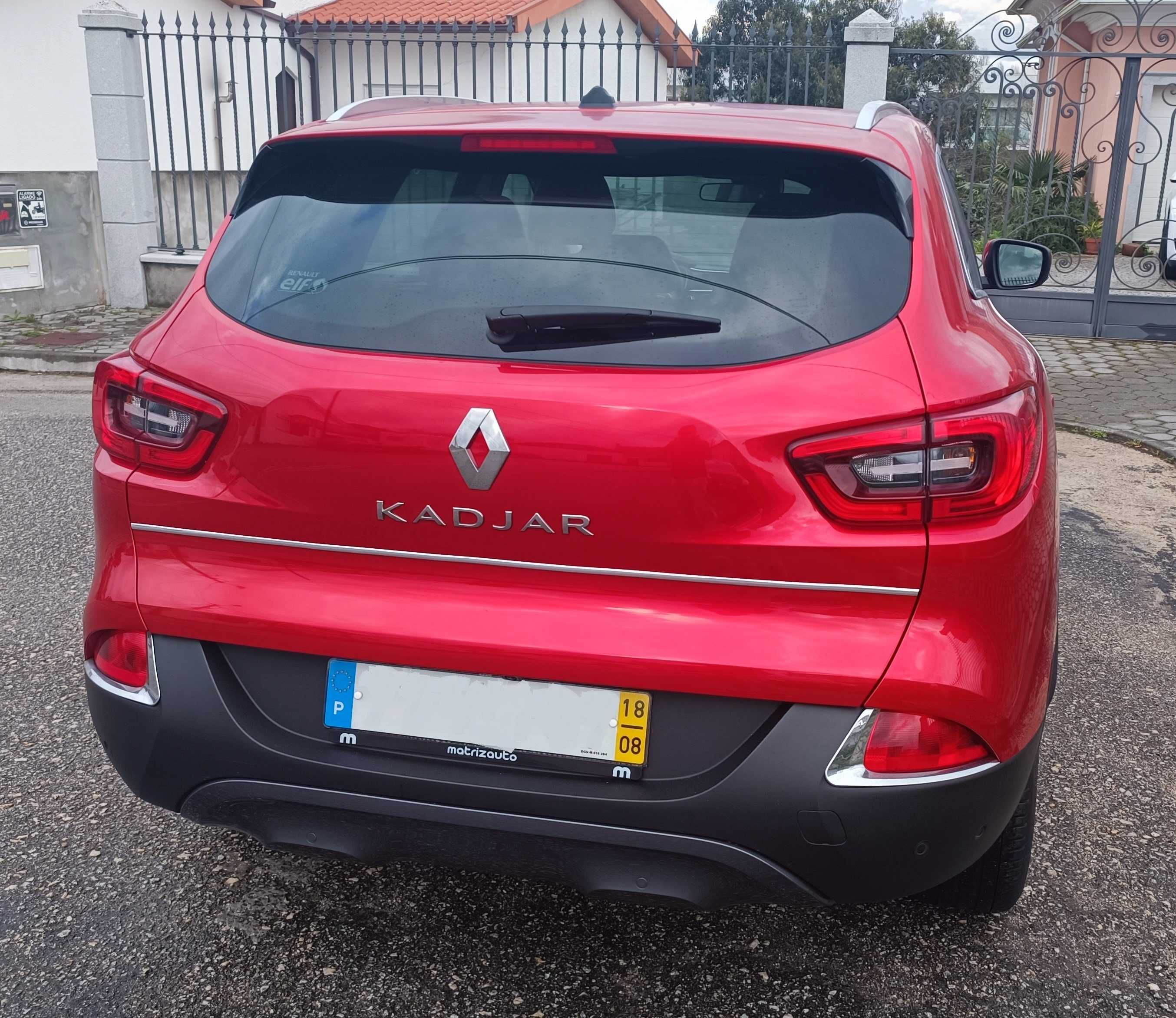 Renault Kadjar 1.5dCi Exclusive, de 2018, em excelente estado.