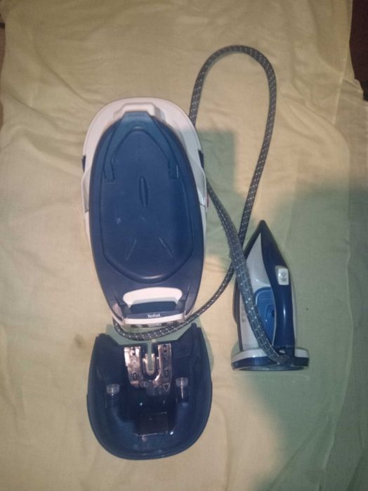 Stacja Parowa Tefal Pro Express Protect GV9221E0  2830W 1.8 L