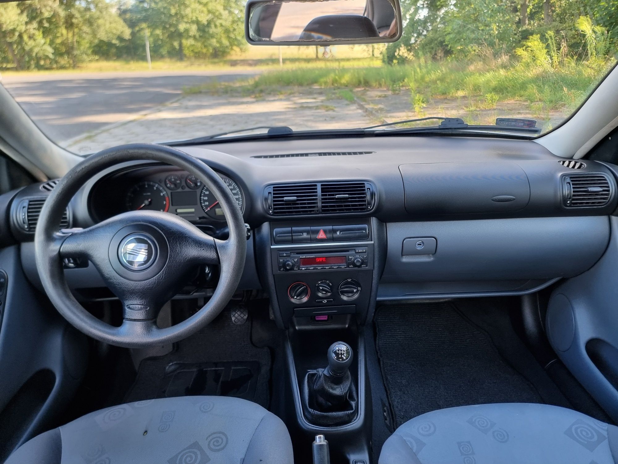 Seat Leon 1.6 benzyna 2000r
