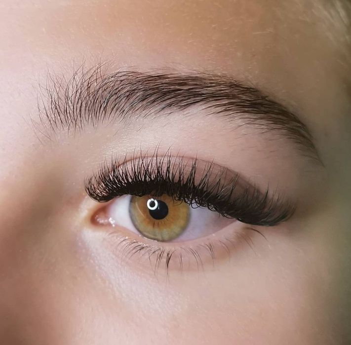 Наращивание ресниц, татуировки