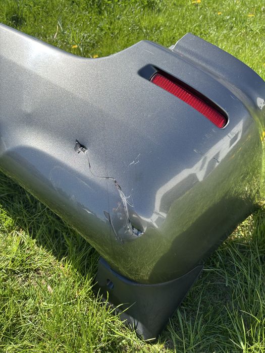 Zderzak tylny Toyota Corolla Vetso 1C3