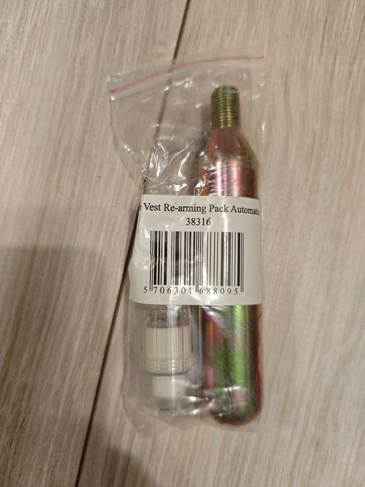 Kamizelka pneumatyczna IMAX + 3 naboje CO2