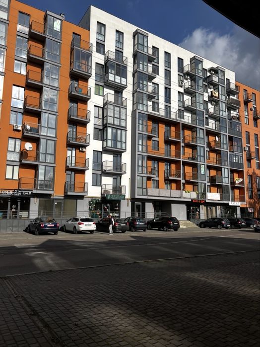 Продається 1 кімнатна квартира площа 42.3 м.к