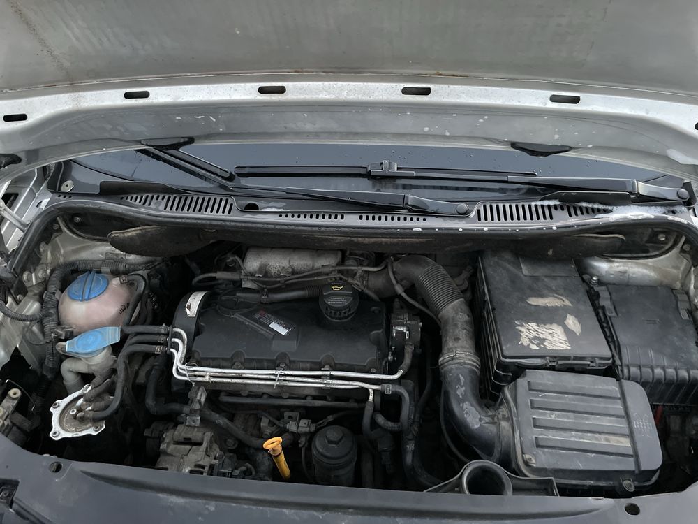 Продам VW CADDY 2.0 терміново