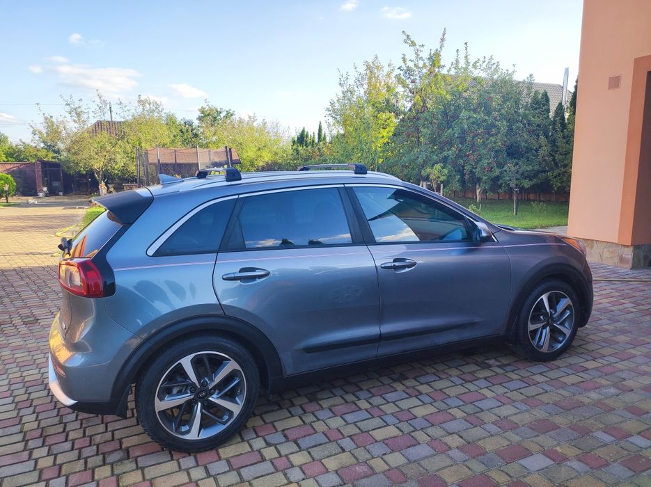 Продам авто Kia Niro 2017 р.в, 1,6 гібрид 149 тис.км., клімат.
