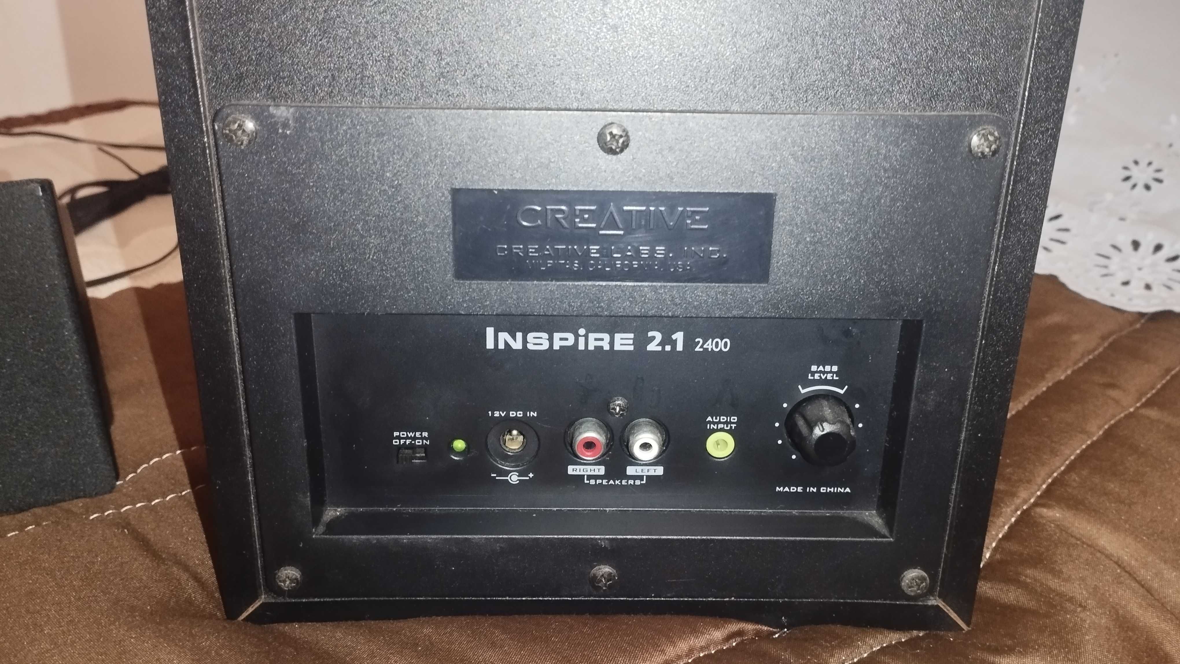 Sistema de som Creative Inspire 2.1 2400