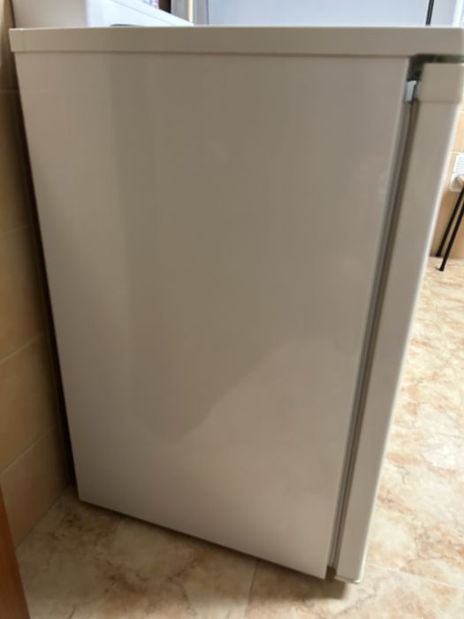 Vendo arca frigurifica de gavetas Jocel.