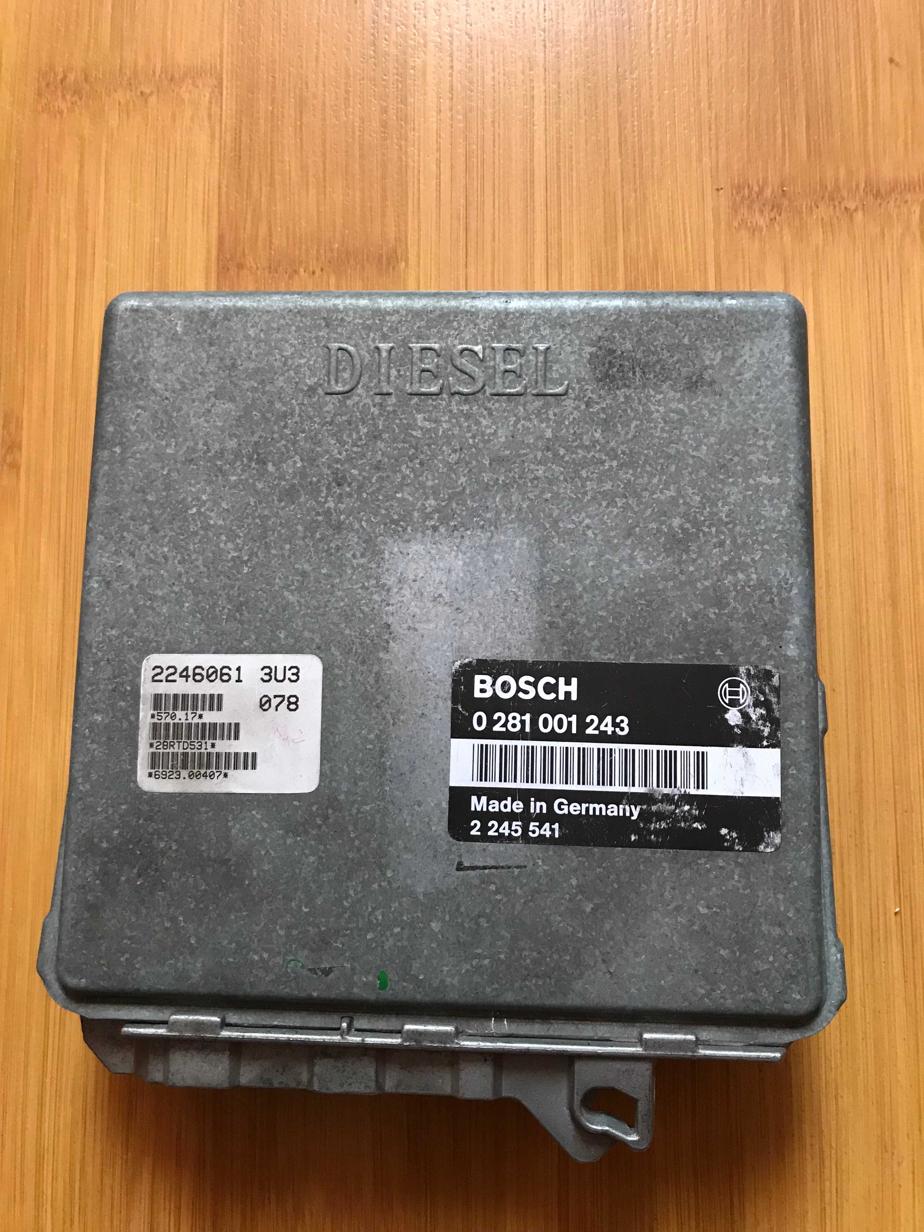 Електронний блок управлiння  BMW  BOSCH 0 281 001 243