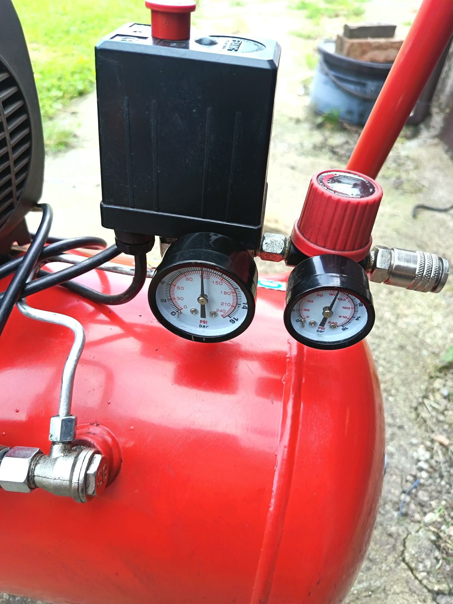 Kompresor Einhell 50L sprężarka