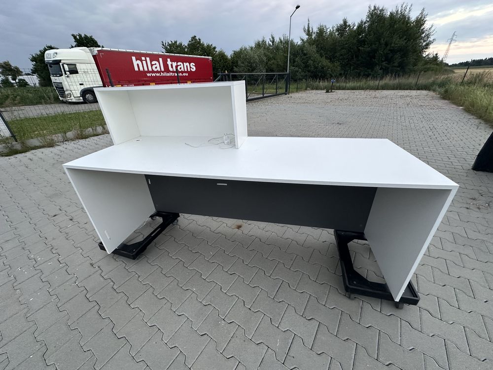 Lada recepcyjna Mebway Modern stan bdb