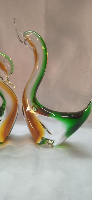 Dois Cisnes Murano Glass em perfeito estado