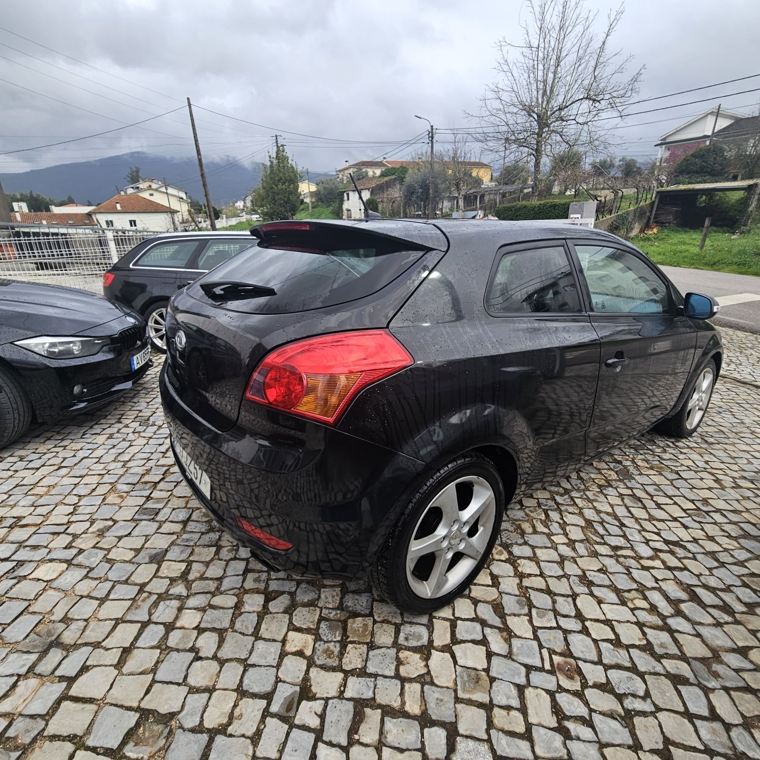 Kia Ceed 1.6 crdi 110€/Mês