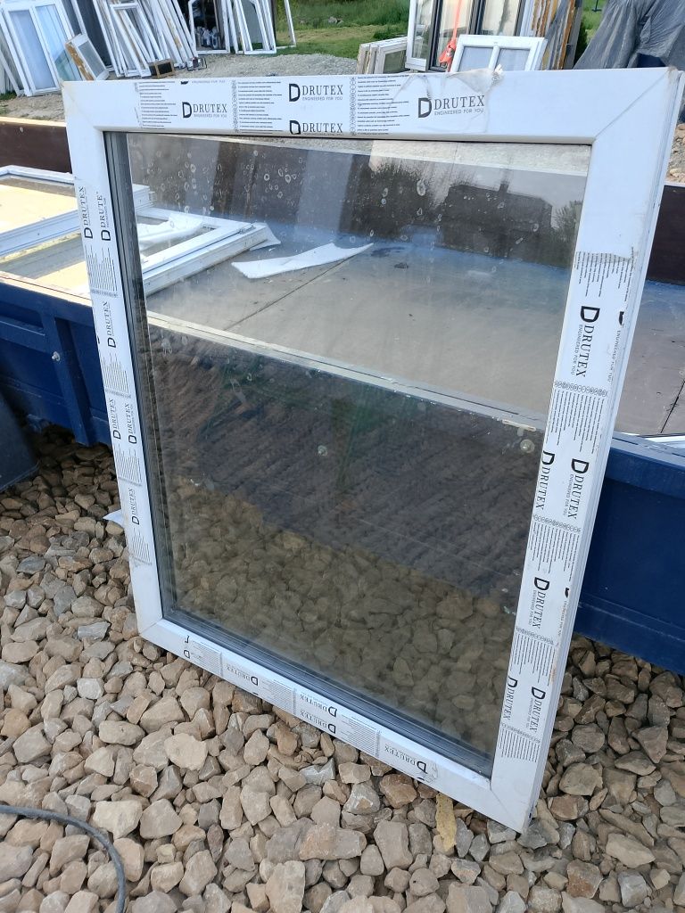 Okno 98x107 2szt 3-szybowe fix nowe Drutex plastikowe