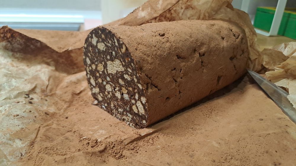 Bolo salame de chocolate sem açúcar