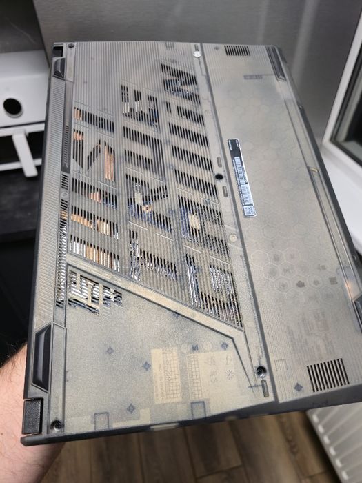 MSI cyborg 15  rtx4060 в отличном состоянии