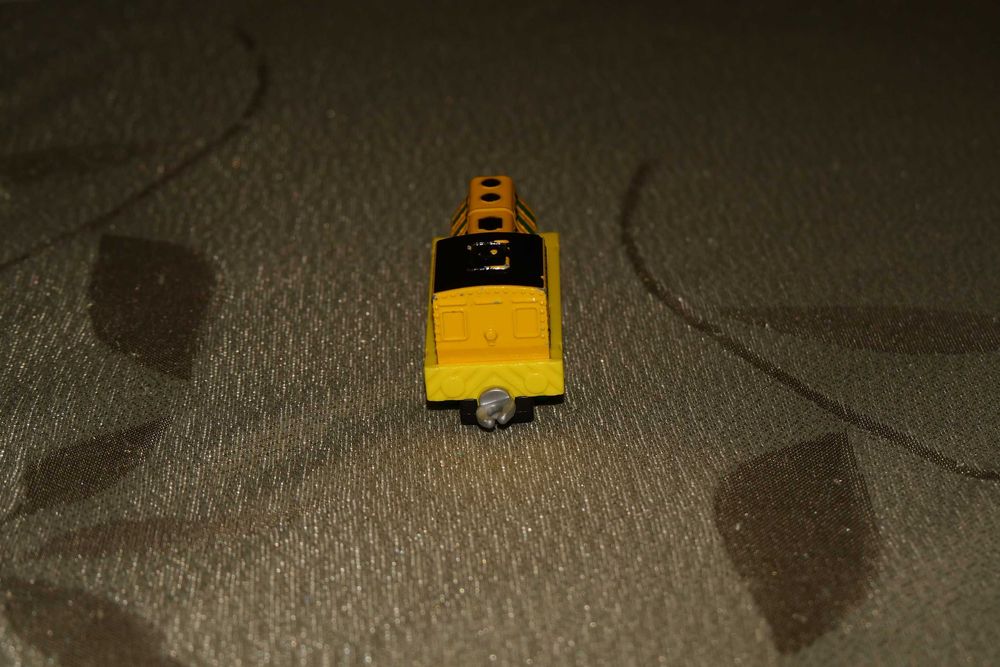 Lokomotywa diesel Wyścigowy Raul Take Along Take-n-play Adventu Fisher