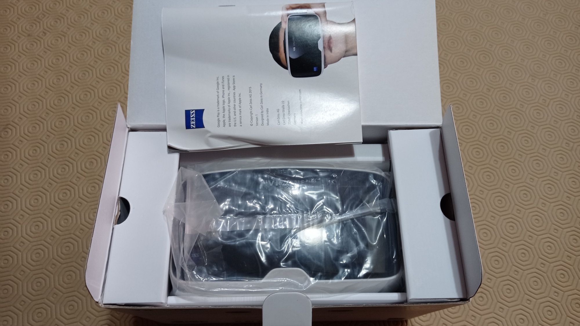 Óculos realidade virtual Zeiss