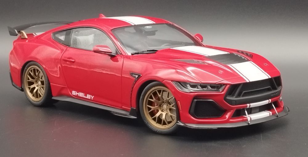 1:18 Solido Ford Mustang Shelby Super Snake Coupe 2025 Red White USA