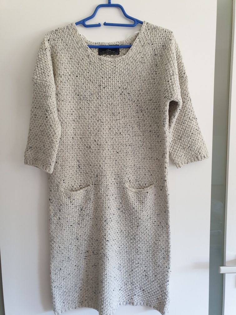 Sukienka sweter Medicinie