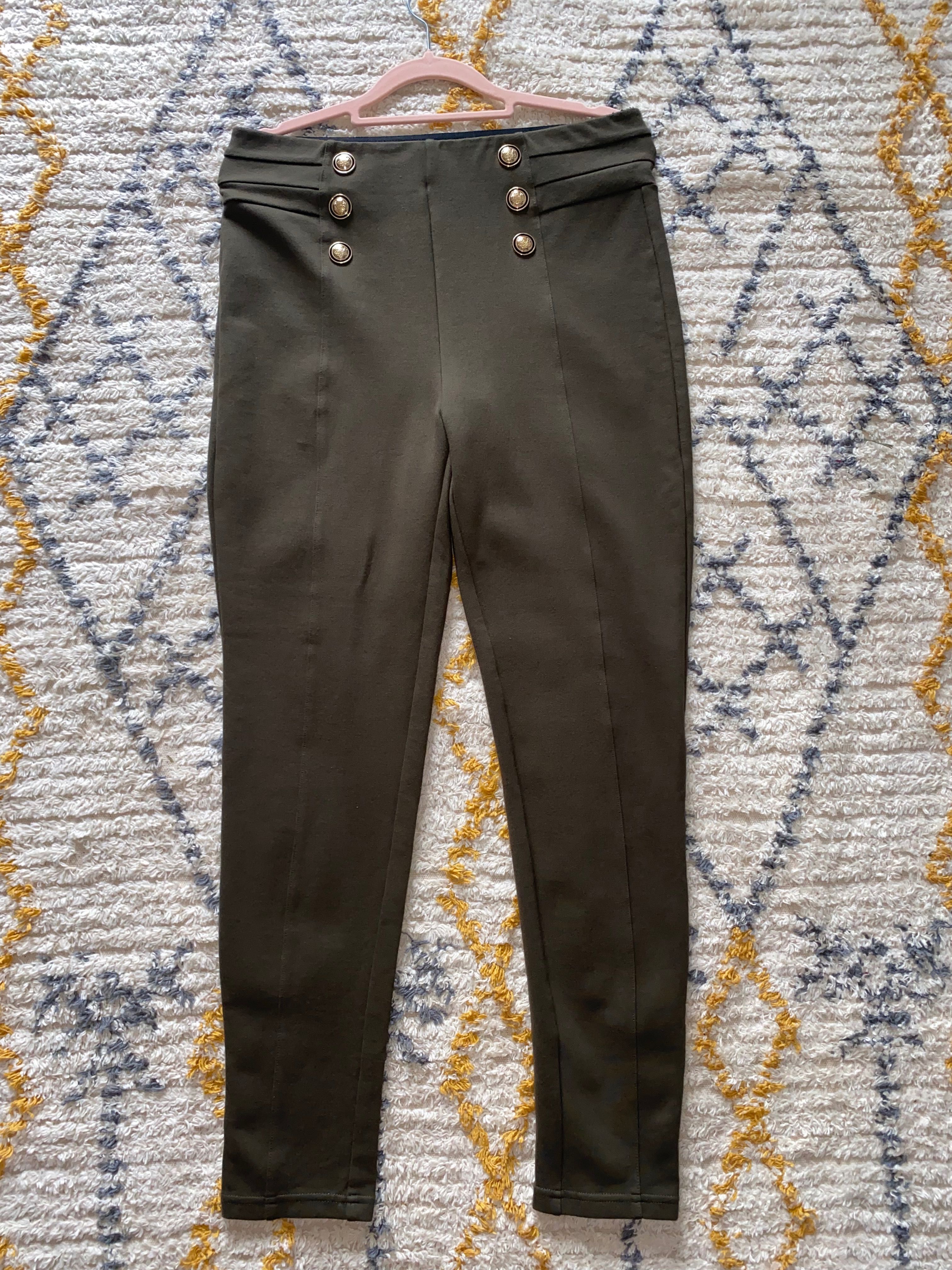 Legginsowe spodnie Zara – ciemna zieleń