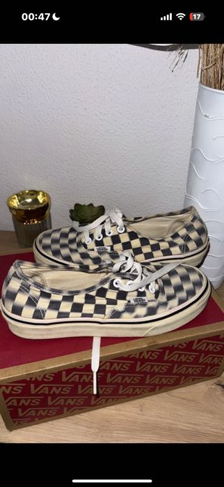 Vans originais número 36 na caixa