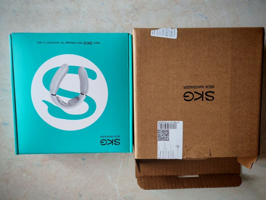 Масажер для шиї SKG 4356E white