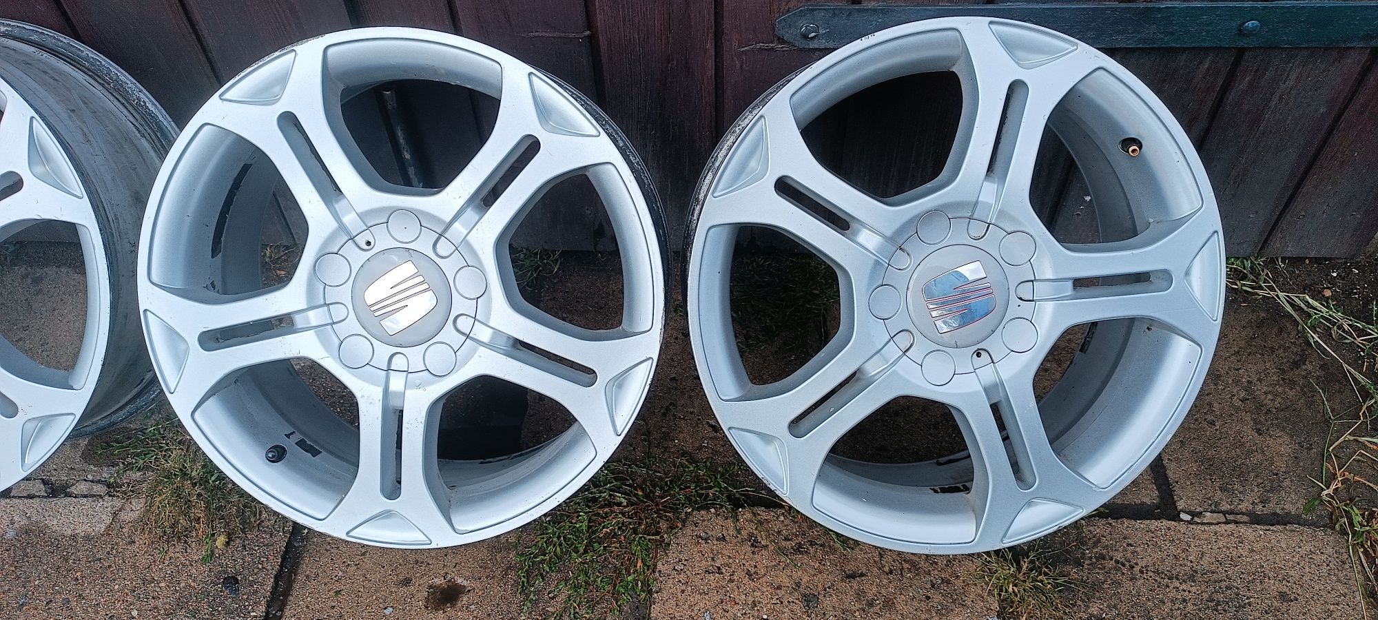 Felgi Seat R17 5x112