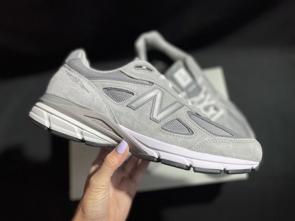 Кросівки New balance 990 V4 оригінал кроссовки  кроссовки оригинал