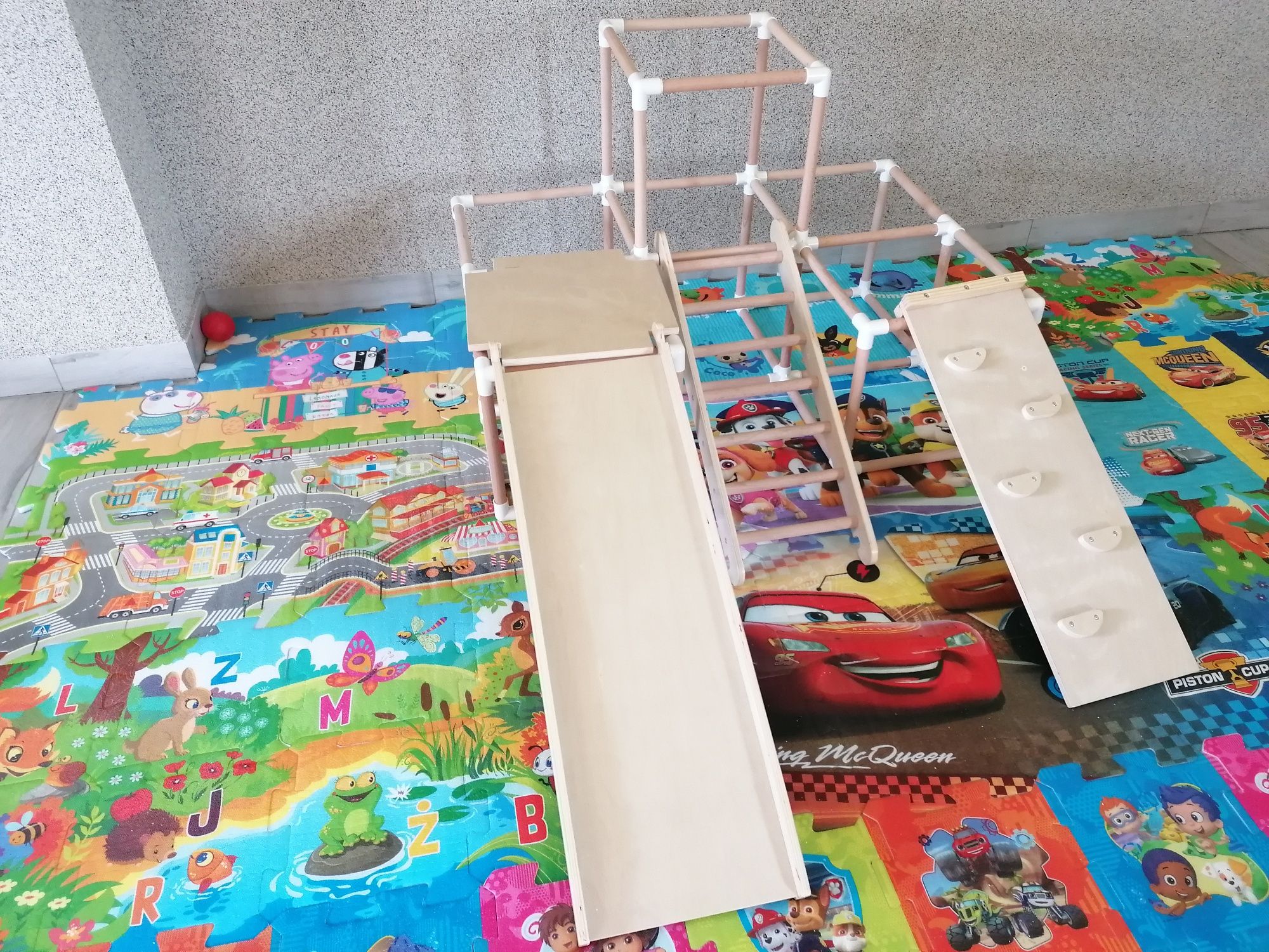 Domowy plac zabaw dla dzieci 1-4