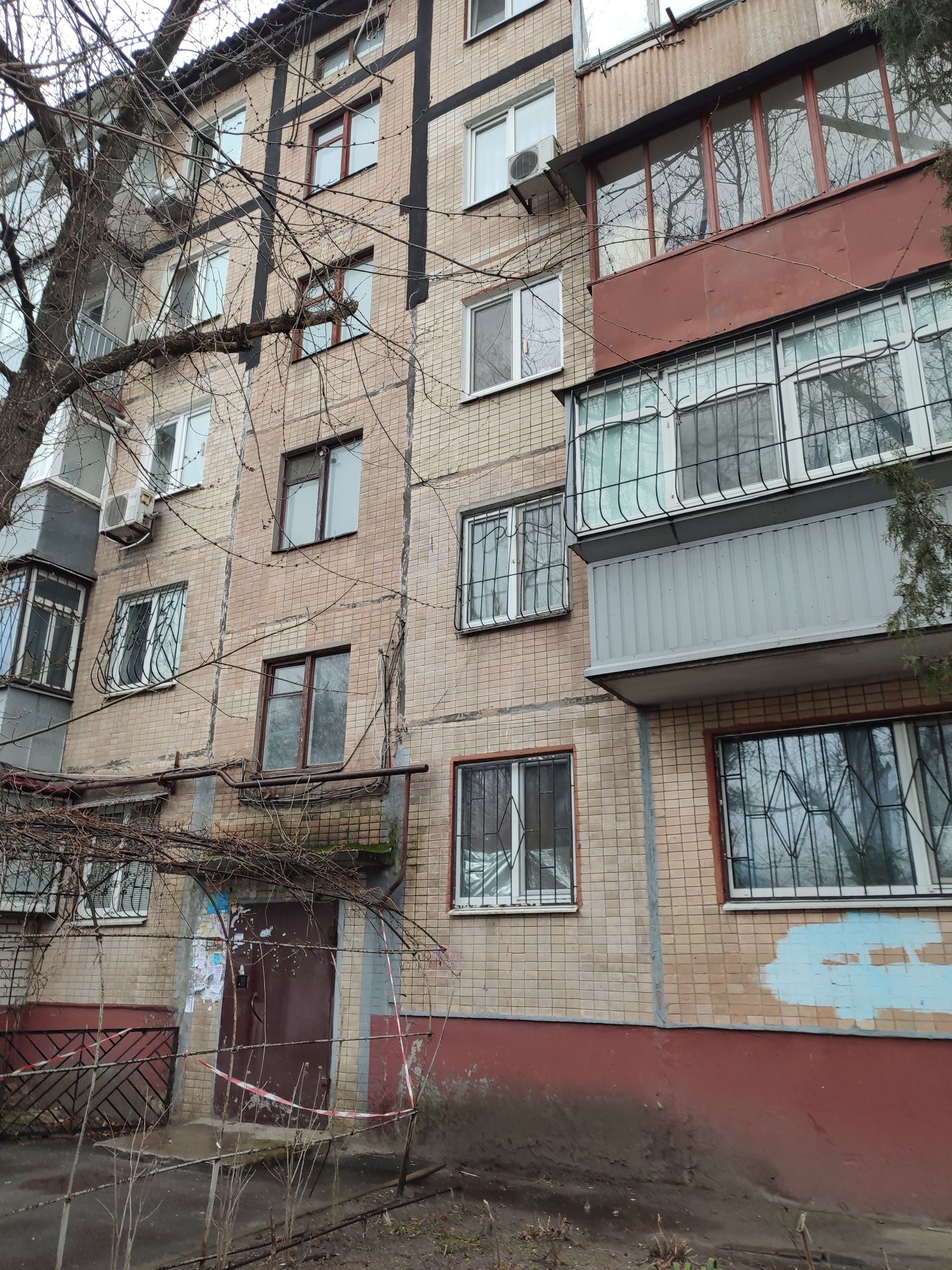 Продам 3 к кв 2/5 на Косиора, пр. П Калнышевского, р-н ДК