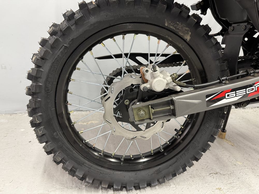 Мотоцикл GEON X-Line 250 FE