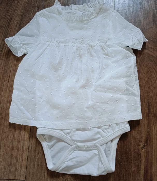 Body z sukienką, krótki rękaw, rozmiar 80, nowe