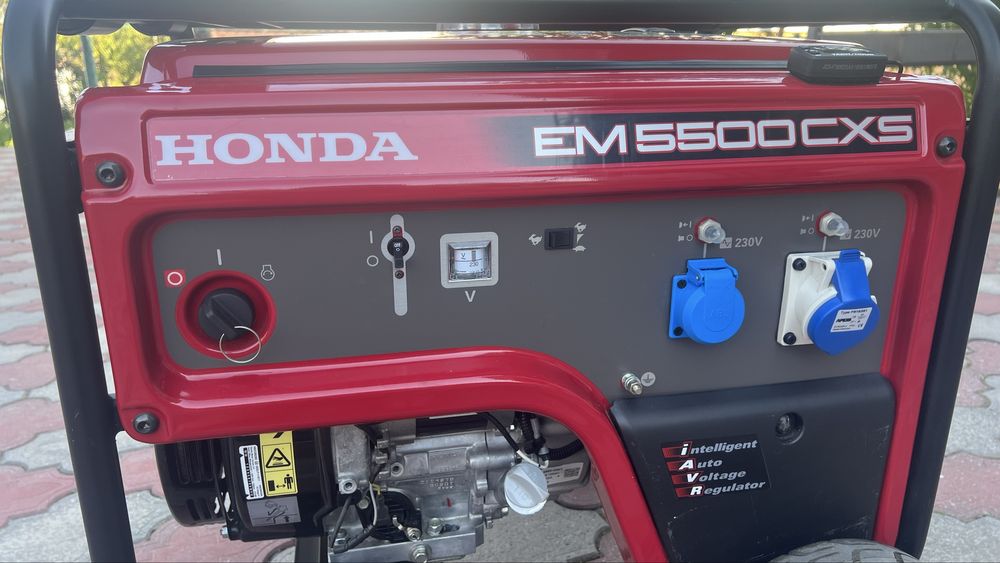Генератор Honda EM5500CXS