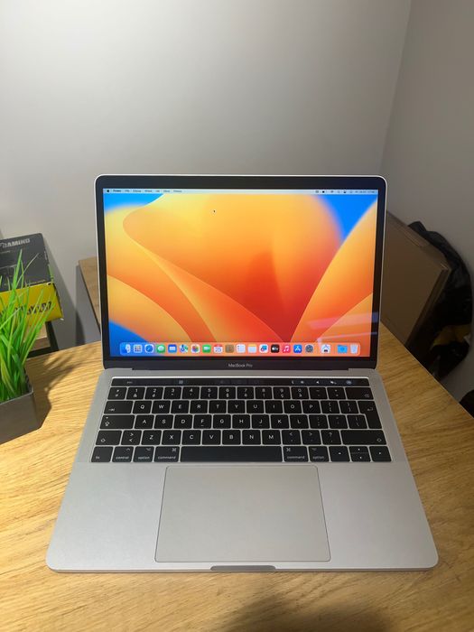 Apple MacBook Pro 13 2017 A1706 i5/8GB/512GB Silver Klasa A-