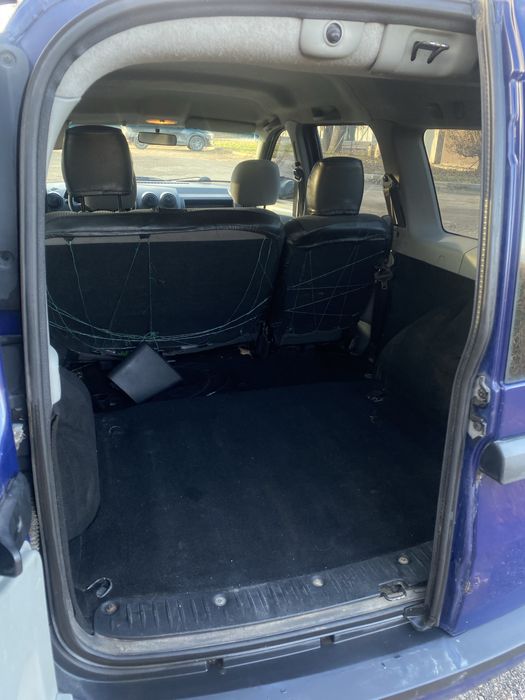 Продам DACIA LOGAN 1.6