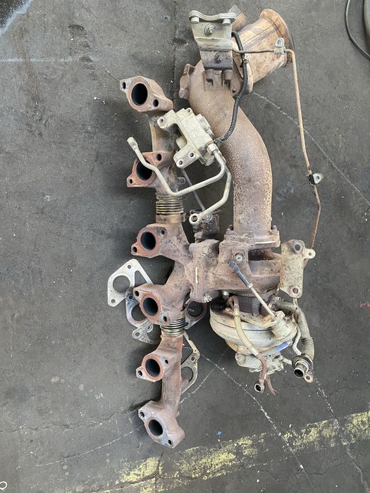 Varias peças do motor Mercedes Actros Euro 5