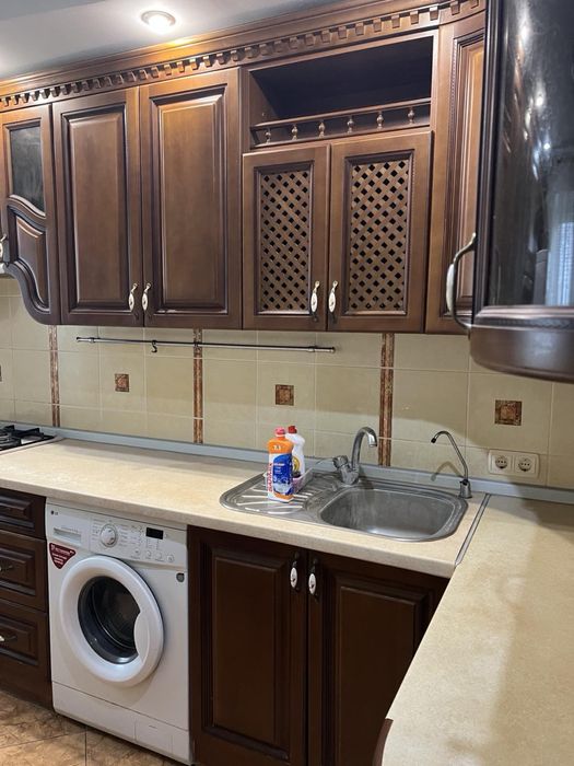 Здам 3 кімнатну квартиру вулиця Лесі Українки 3/9 з А/О