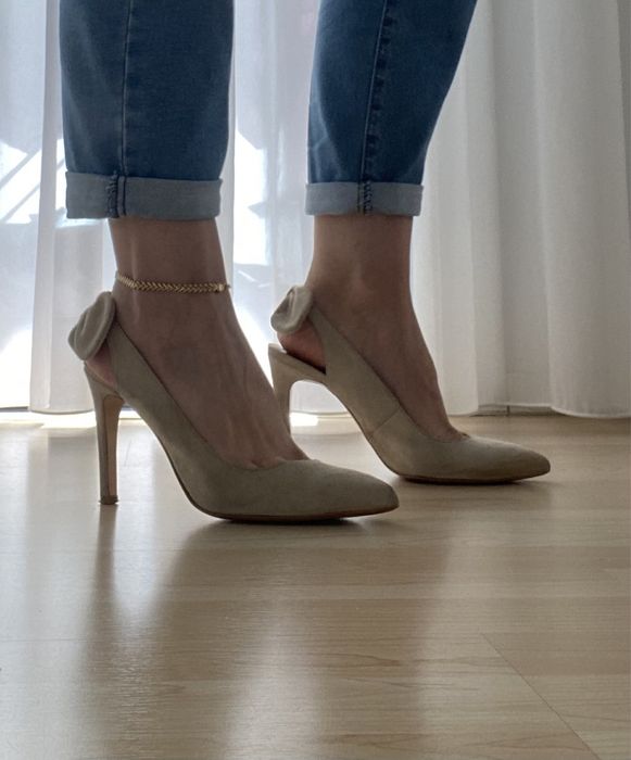 Sapatos com lasso e abertura atrás, Eureka, tamanho 39