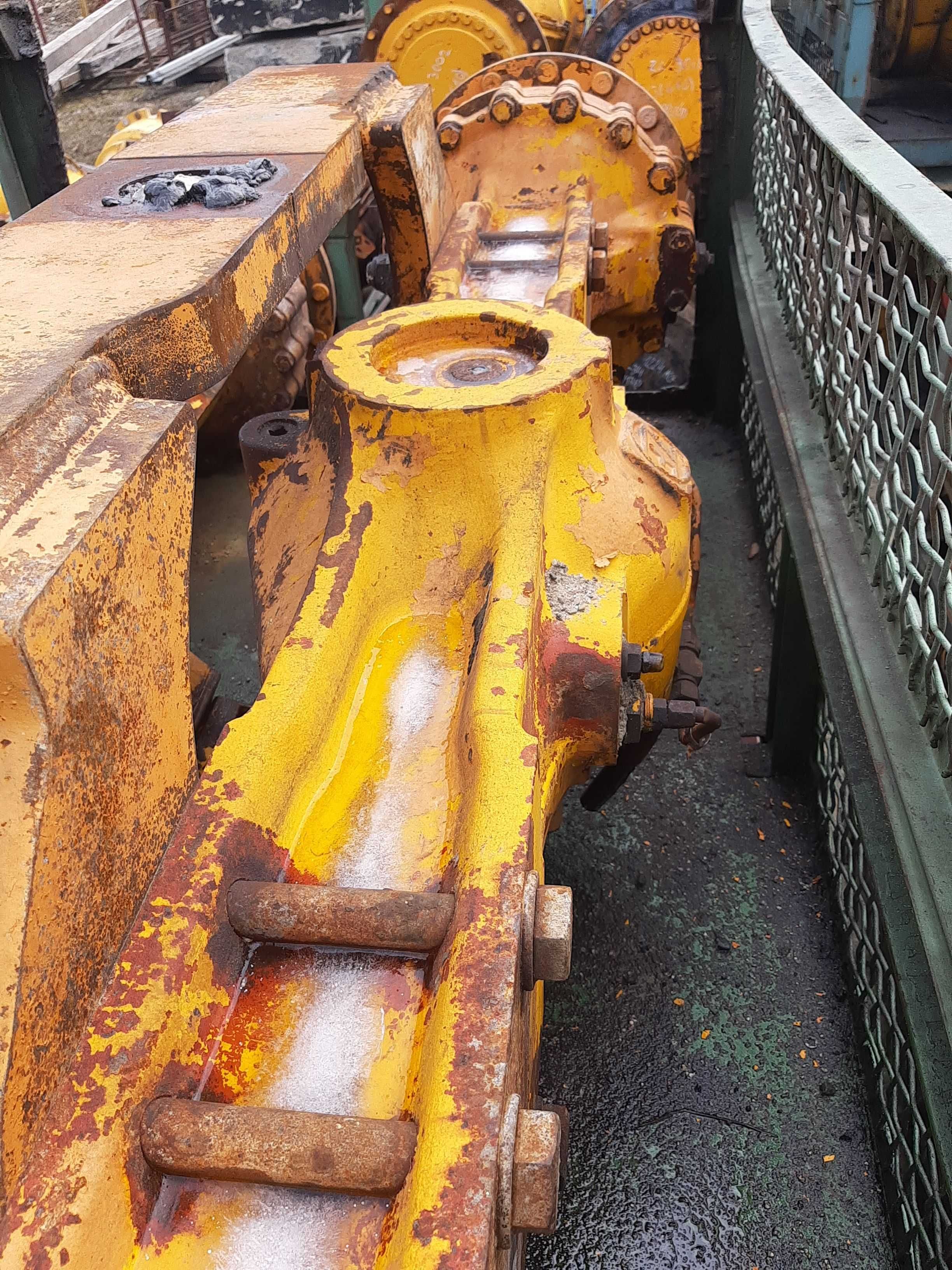 Mosty do ładowarki kołowej Case 721C. MT3085/DK. MT3075/CK