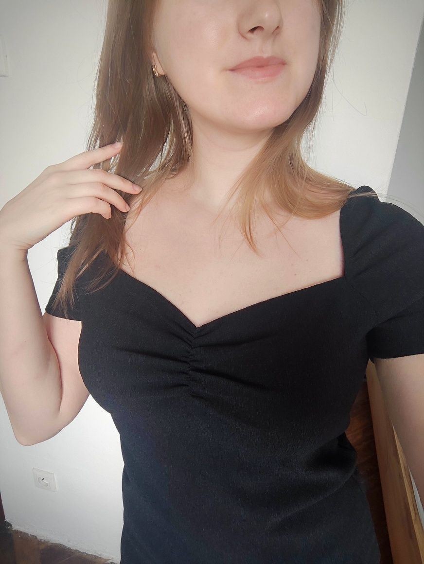 Czarna bluzka damska Orsay