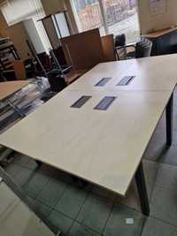 Meble biurowe. Stół konferencyjny240x160 z alumin. wpustami kabl.