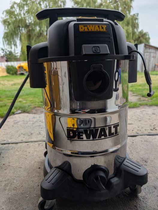 Odkurzacz przemysłowy dewalt 30l 1050w