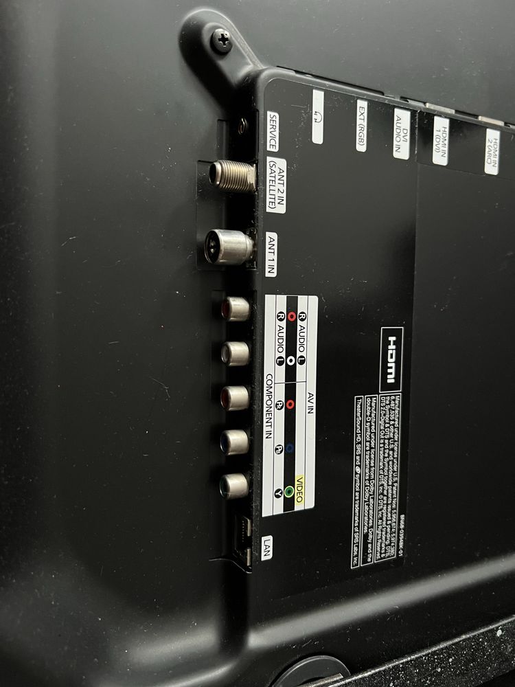 Telewizor Samsung + Dekoder DVB-T2 Skymaster + Uchwyt ścienny