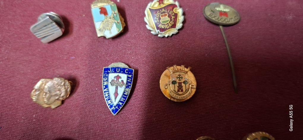 Lote de vários pin's