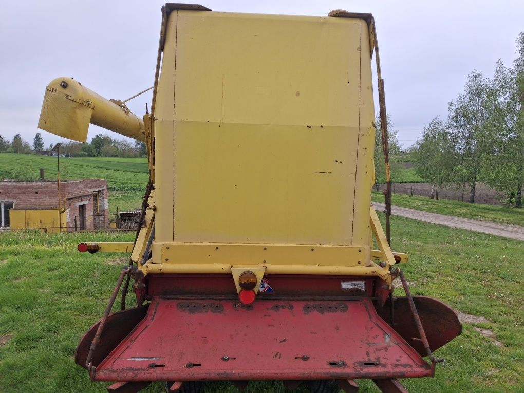 Комбайн зерновий New Holland 1520 1530