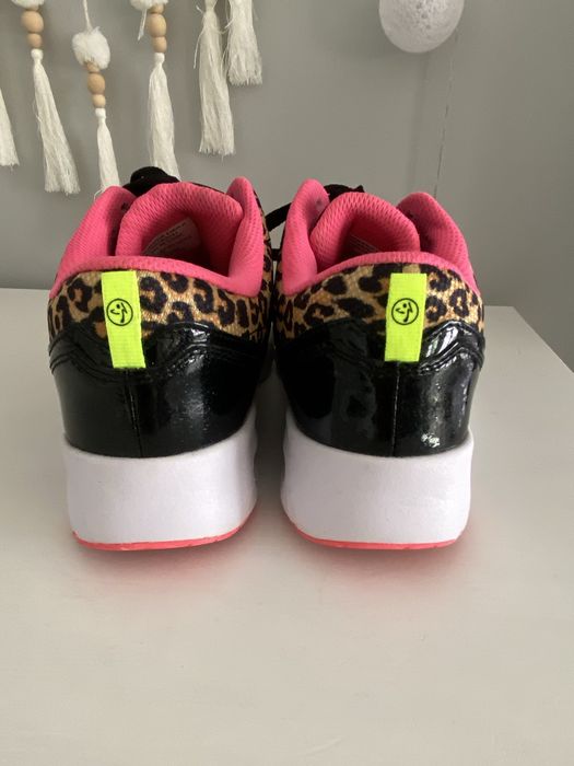 Buty Zumba 40 panterka czarny róż