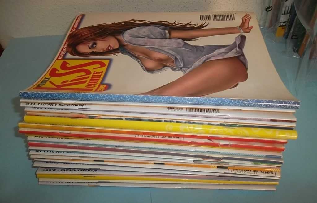 "KISS COMIX" - Banda desenhada erótica, Lote 21 revistas.