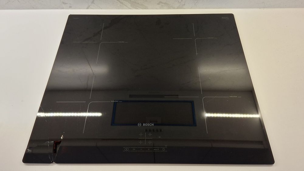 Płyta indukcyjna Bosch, sprawna, pęknięta