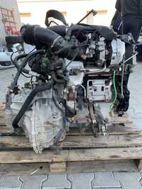 Двигун мотор двигатель Peugeot boxer 2.2HDI 96KW